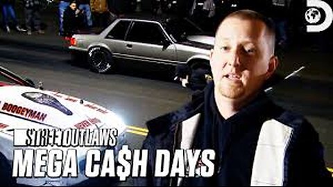 Cheese's belt detaches during the race! Street Outlaws Mega Cash Days