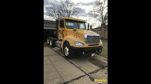 Ready to Work - 2006 Freightliner Columbia 120 Day Cab Semi Truck for Sale in Ohio