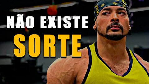 NÃO EXISTE SORTE - Motivação Bodybuilding 2022