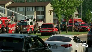 Milwaukee crews battling 3-alarm apartment fire near Sherman and Florist