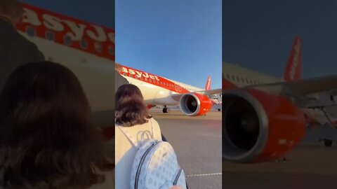 Boarding Easyjet A320