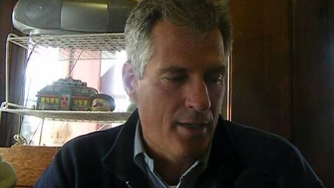 Scott Brown at the Moran Square Diner Fitchburg 11/5/12