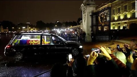 Queen Elizabeth's coffin has arrived at Buckingham Palace