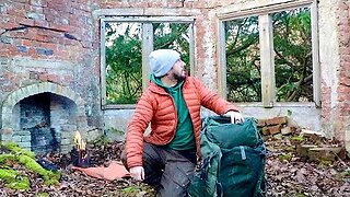 The most scared I've been while Wild Camping - Overnight in an abandoned house in the woods