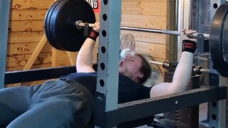 5x6 92.5 Kgs Paused Bench Press.