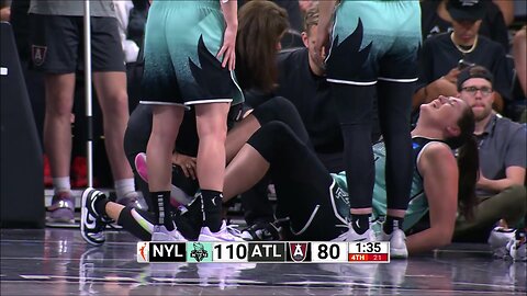 Dolson Steps On Teammate's Foot & Leaves With Ankle Injury | New York Liberty vs Atlanta Dream