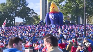 Kansas Jayhawk fans wake up early for ESPN College GameDay