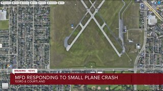 Small plane crashes near 103rd and Courtland in Wauwatosa