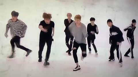 Dancing with bts