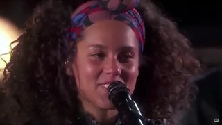 Alicia Keys feat John Mayer - If I aint got you / Gravity (Live Times Square)