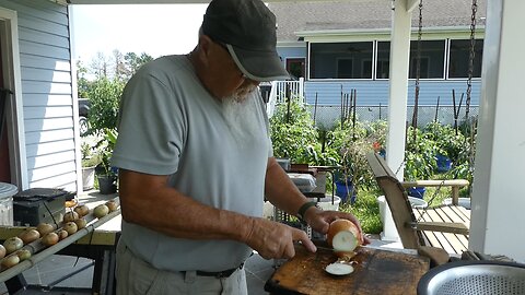 ONIONS ( FROM SEED TO TABLE_)