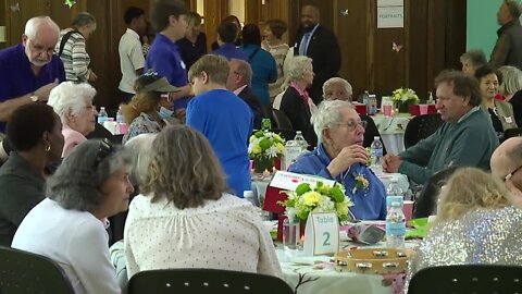 Loyola Blakefield students invite Baby Boomers to prom