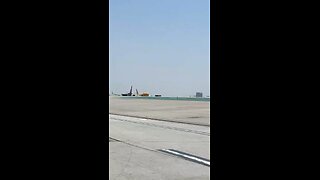 DHL taking off