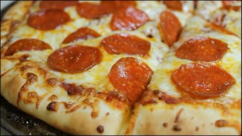 How To Make Your Own: Pepperoni Pizza