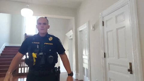 1st Amendment Audit of Oxford, MS City Hall leads to DETAINMENT OVER MAYOR’S 2017 RESTRAINING ORDER