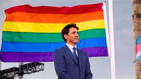 Justin Trudeau Office Stops Flying Canadian Flag