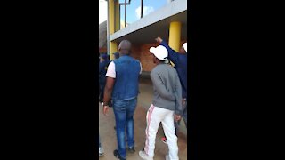 Angry Rankuwa residents chase DA's Msimanga and Maimane from area (PSS)