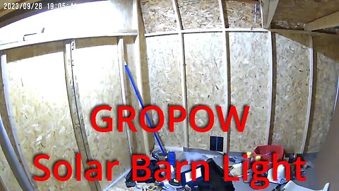 GROPOW Solar Barn Light