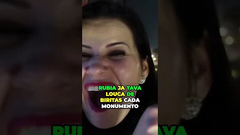 Ela ja tava loka de biritas em Paris