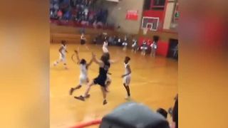 Mill Valley basketball wins on buzzer beater