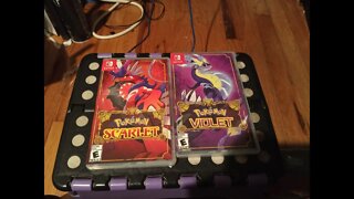Quick Unboxing of Pokemon Scarlet and Violet