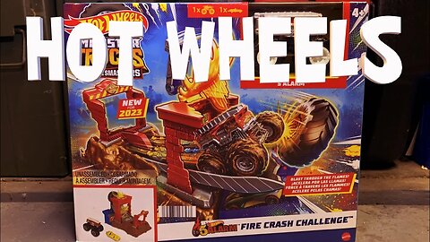 Hot Wheels Monster Trucks Arena Smashers 5 Alarm Fire Crash Challenge Playset