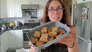 Trying Low Carb Peanut Butter Fudge With Chocolate Drizzle.