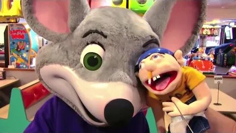 Jeffy Meets "Mickey Mouse" aka Chuck E. Cheese - SML (CLIP) - Check out Official SML & Store!