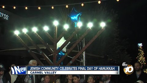 Local Jewish community celebrates final day of Hanukkah