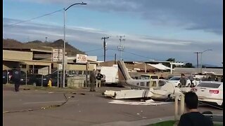 Emergency landing of plane in north Phoenix Wednesday