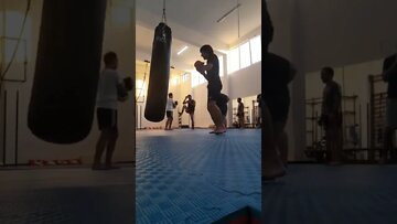 Punch the Bag (7)