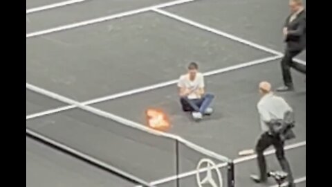 Climate Change Protester Sets Himself on Fire at Pro Tennis Match