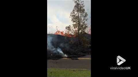 Massive lava eruption || Viral Video UK