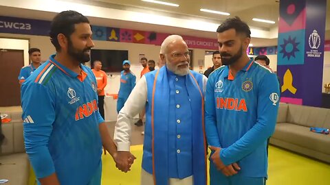 PM Modi Meets the Men in Blue, Comforts Indian Cricket Team After World Cup Final