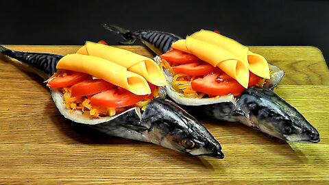 Mackerel in the oven, immediately with a side dish!