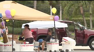 Community helps family of Palm Beach Gardens mother who was shot and killed