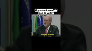 Assim eram os dias e anos de PT. A Globo ainda mostrava algo, retrospectiva todos os anos era assim