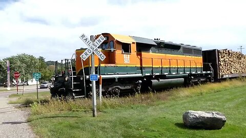 Former BNSF (Vintage) Locomotive Built In 1970 Still Going Strong! #trains | Jason Asselin