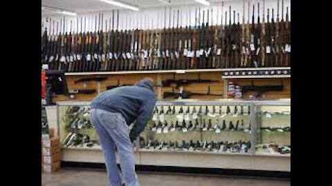 ARE THESE THE 10 Mistakes People Make at a Gun Store ???