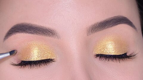 Super Quick & Easy Golden Eye Look Using ONLY 1 Eyeshadow!