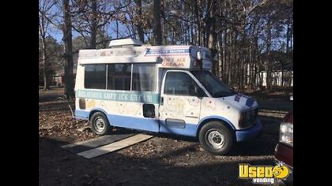 Fixer Upper 2000 GMC 3500 Savanna Ice Cream Truck| Mobile Soft Serve Unit for Sale in Virginia