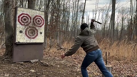 Knife Throwing / Bowie Knives