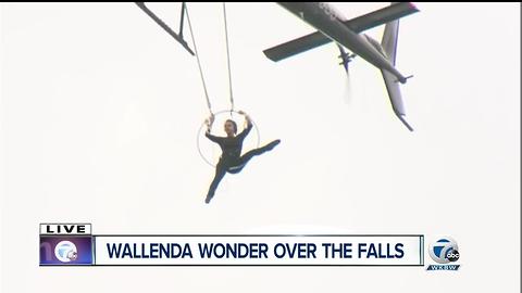 Watch Erendira Wallenda's death-defying stunt over Niagara Falls