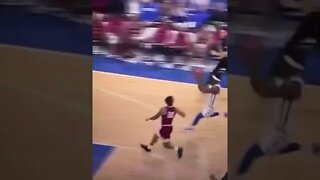 Oscar Tshiebwe with the epic steal and dunk to boost Kentucky!