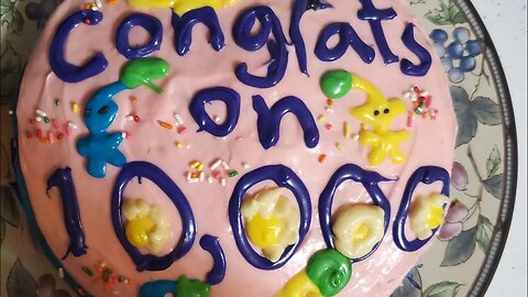 Heidi Made me a 10k Subscribers Celebration Cake 😍🥳🎂