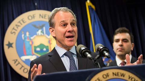 Former NY AG Eric Schneiderman Won't Face Charges Of Abuse