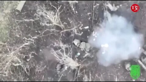 Unique shots from Ukraine: Drone bombs Russian occupiers