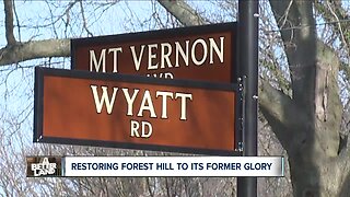 Community group raises money to get replica's of original 1920s street signs