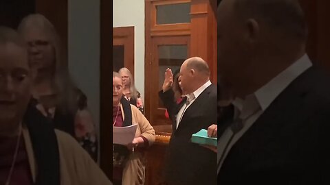 Ronnie Cochran sworn in as Newton County Judge - 01/01/23