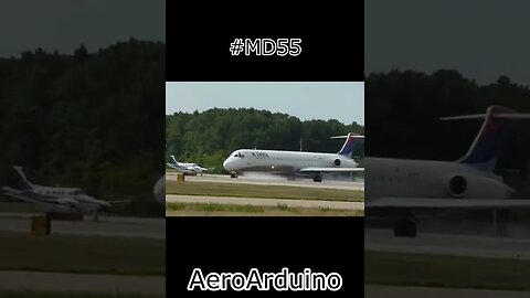 Pilot Makes Crazy Skid Before Take off #MD88 #Aviation #Avgeeks #AeroArduino